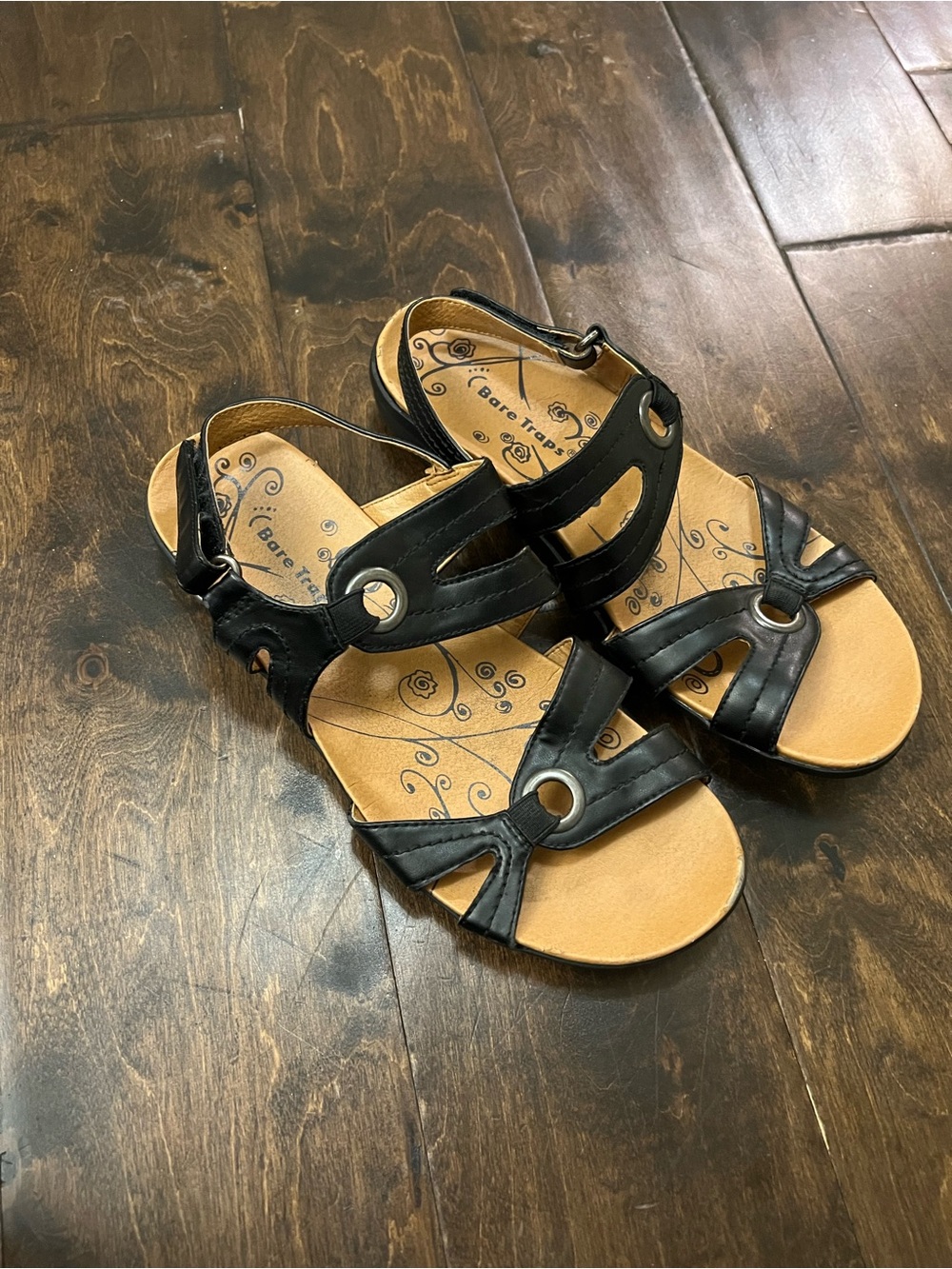 BareTraps Black and Tan Women’s Sandals